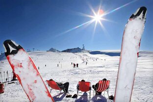 Sonnenskilauf auf der Loferer Alm